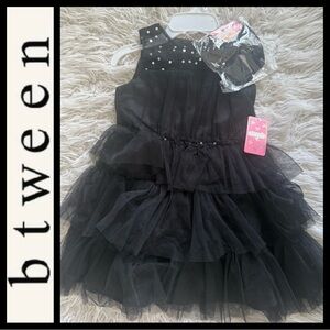 NWT Girl’s Black Tiered Tulle Dress with Bow Hair Clip